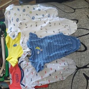 Baby onesies size 12 months